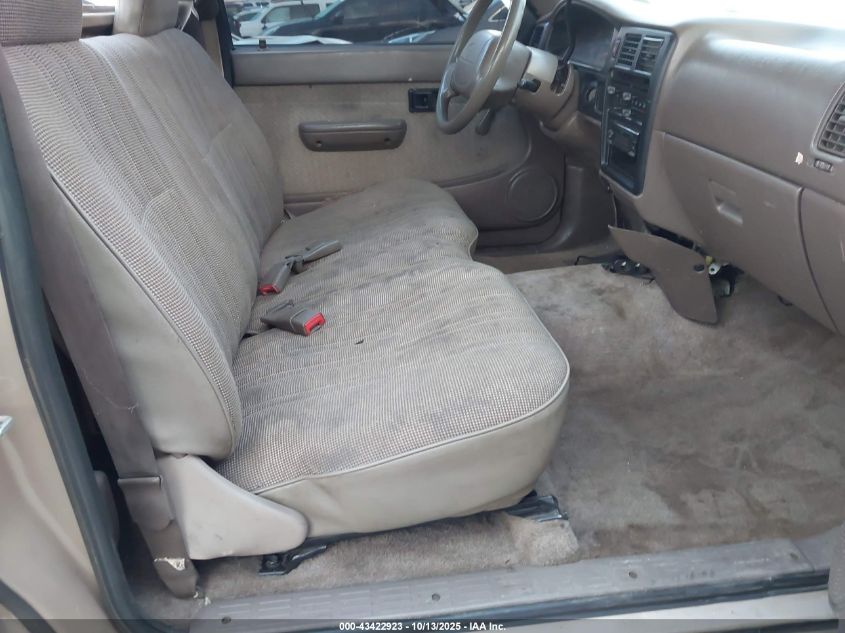 1995 Toyota Tacoma VIN: 4TAUN41B5SZ068055 Lot: 43422923