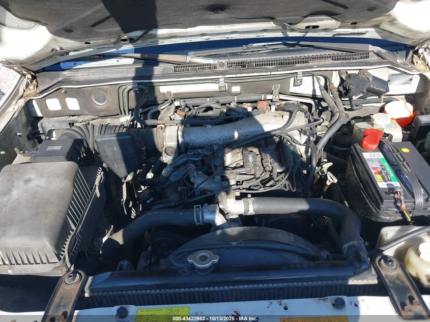 2002 Mitsubishi Montero Xls VIN: JA4MW31R82J002925 Lot: 43422953