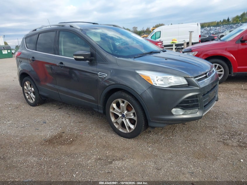 FORD ESCAPE TITANIUM