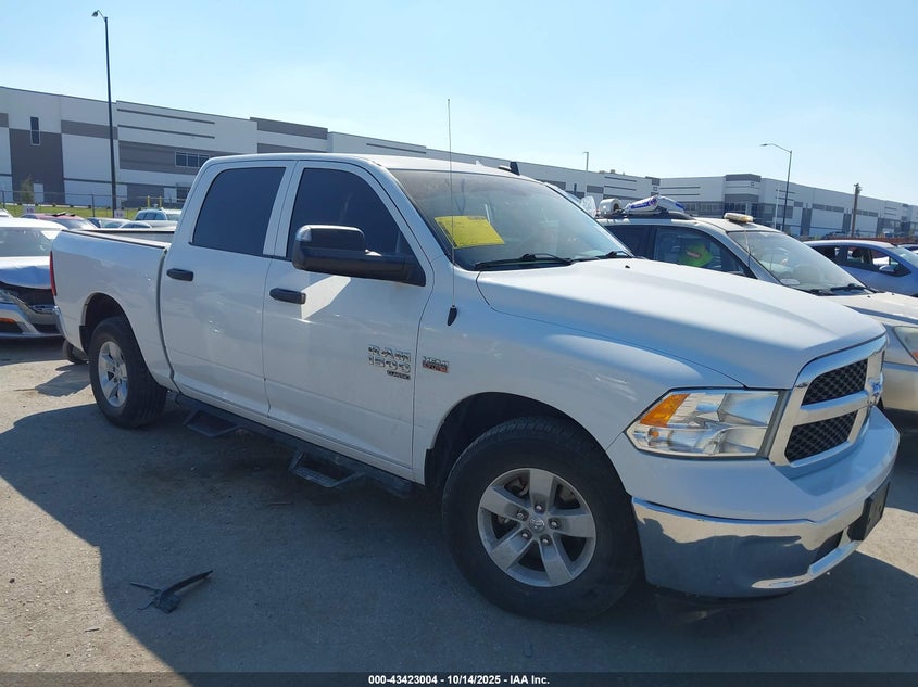 RAM 1500 TRADESMAN 4X2 5 7 BOX