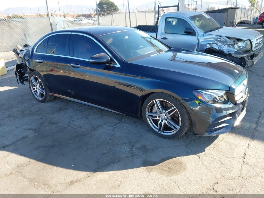 MERCEDES-BENZ E-CLASS E 300