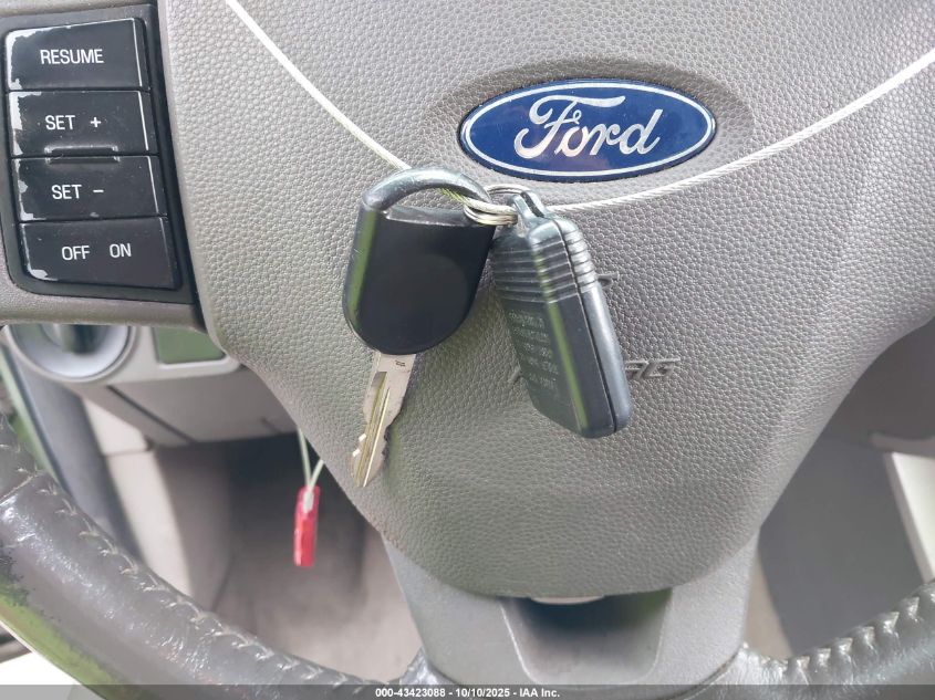 2008 Ford Focus Se/Ses VIN: 1FAHP35N98W190612 Lot: 43423088