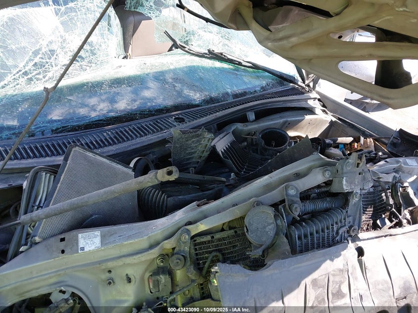 2005 Toyota Sequoia Sr5 V8 VIN: 5TDZT34A75S248883 Lot: 43423090