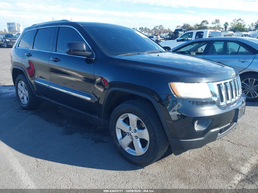 JEEP GRAND CHEROKEE LAREDO