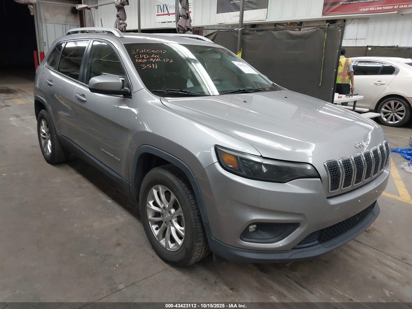 1C4PJMCB4KD223511 2019 Jeep Cherokee Latitude 4X4 auction photo 1
