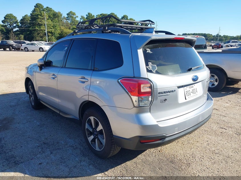 Vin: jf2sjadcxhh406219, lot: 43917945, subaru forester 2.5i premium 20173
