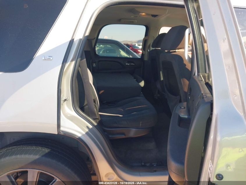 2008 Chevrolet Tahoe Ls VIN: 1GNFC13C18J136048 Lot: 43423128