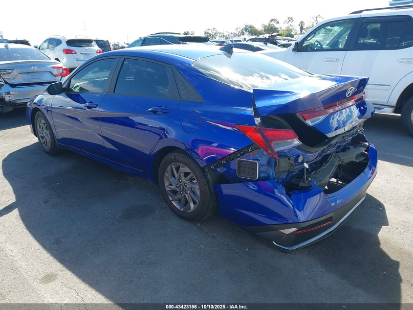 KMHLM4DG8RU730305 2024 HYUNDAI ELANTRA photo no. 3