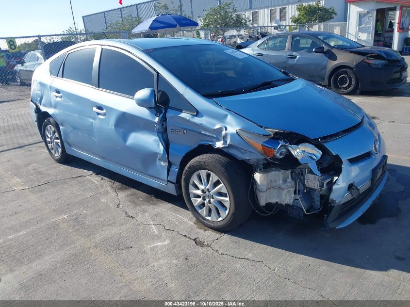 TOYOTA PRIUS PLUG-IN