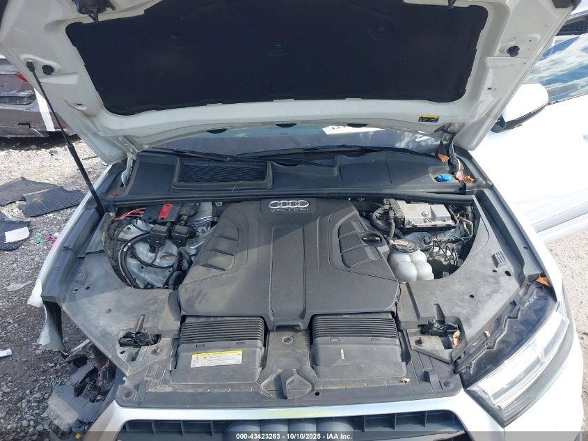2018 Audi Q7 3.0T Premium VIN: WA1VAAF79JD025738 Lot: 43423263
