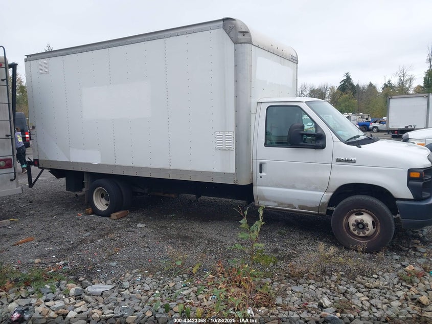 2017 Ford E-450 Cutaway VIN: 1FDXE4FS3HDC26730 Lot: 43423368