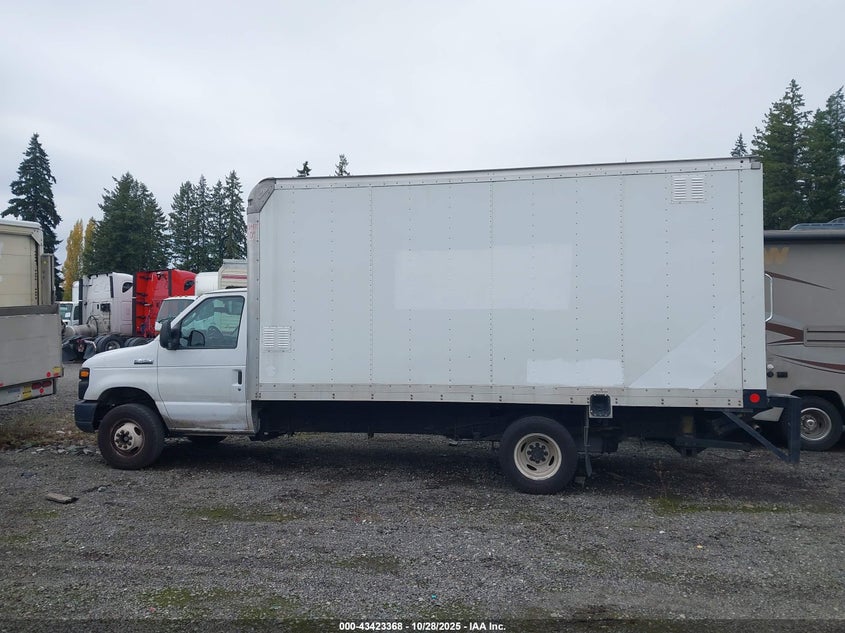 2017 Ford E-450 Cutaway VIN: 1FDXE4FS3HDC26730 Lot: 43423368