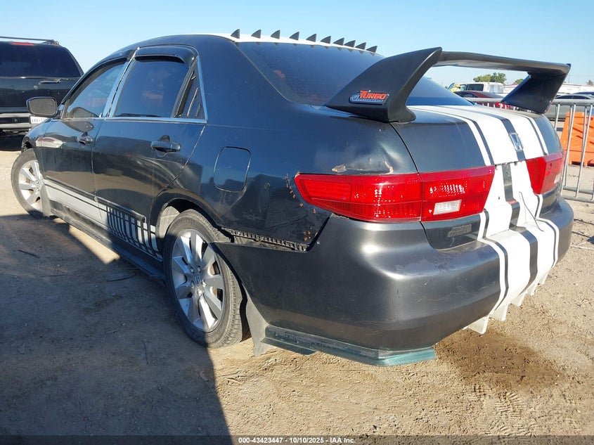 1HGCM56485A009928 2005 HONDA ACCORD photo no. 3