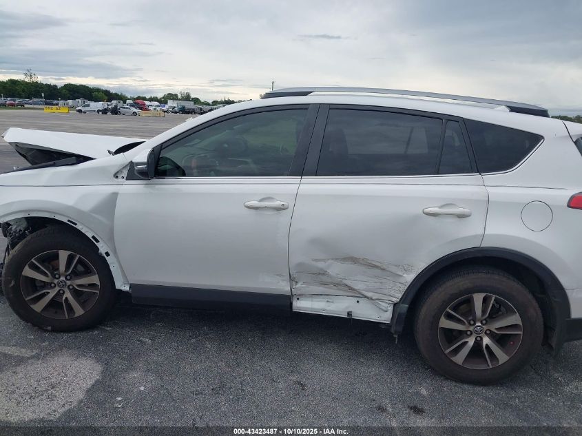 2018 Toyota Rav4 Xle VIN: JTMWFREV1JD114200 Lot: 43423487