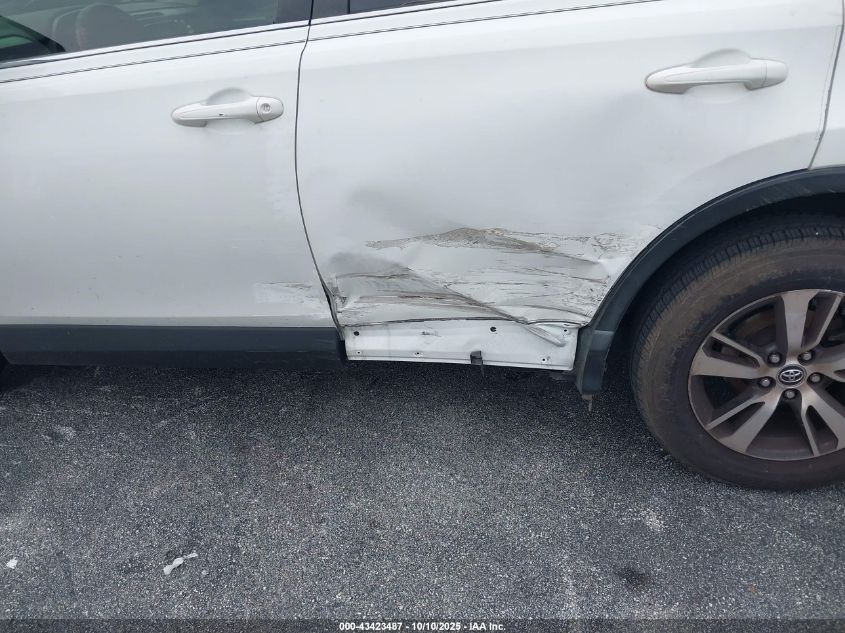 2018 Toyota Rav4 Xle VIN: JTMWFREV1JD114200 Lot: 43423487