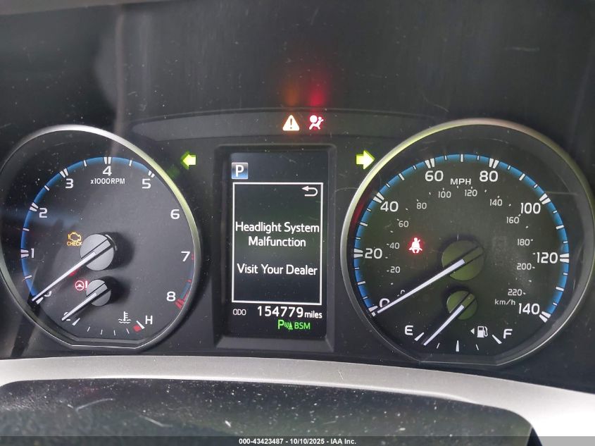 2018 Toyota Rav4 Xle VIN: JTMWFREV1JD114200 Lot: 43423487