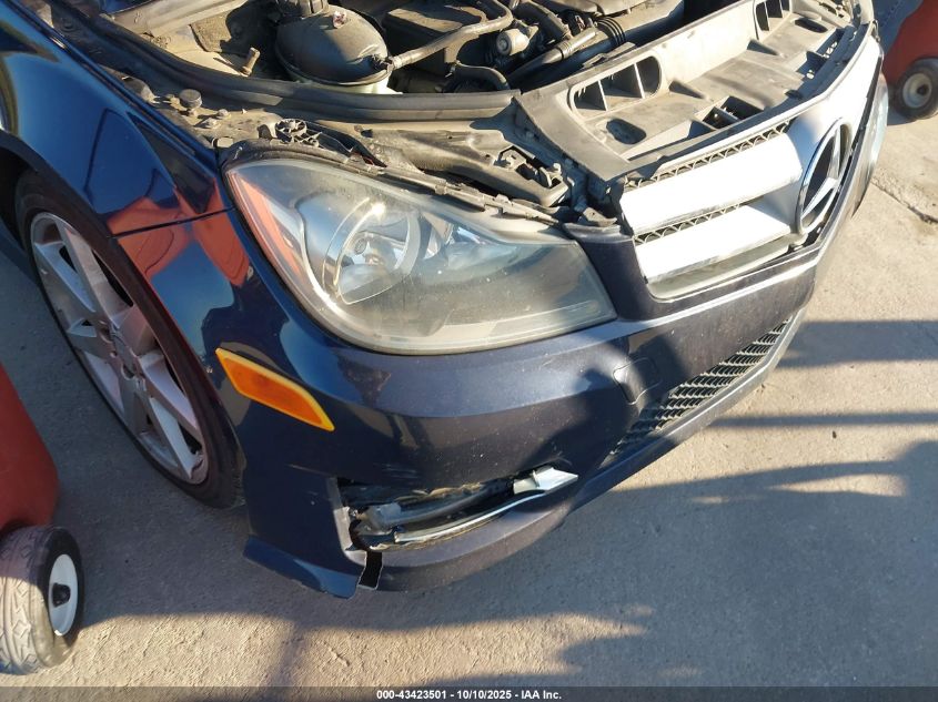 2012 Mercedes-Benz C 250 VIN: WDDGJ4HB1CF805053 Lot: 43423501