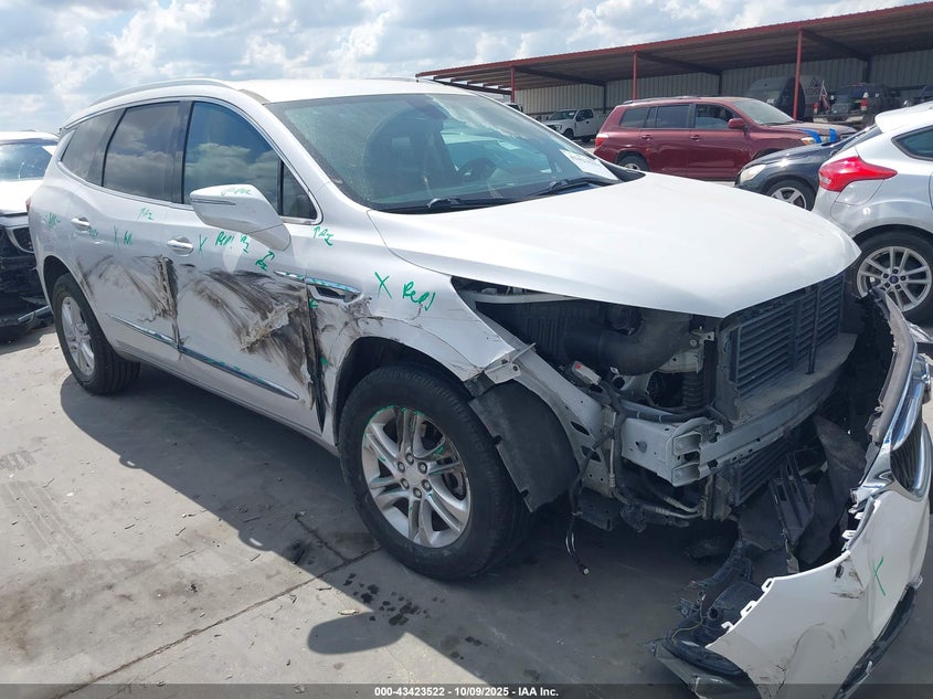 BUICK ENCLAVE ESSENCE