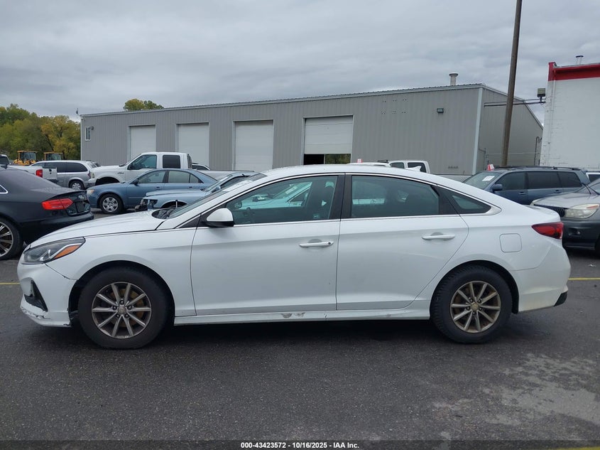 2018 HYUNDAI SONATA SE 5NPE24AF9JH699160
