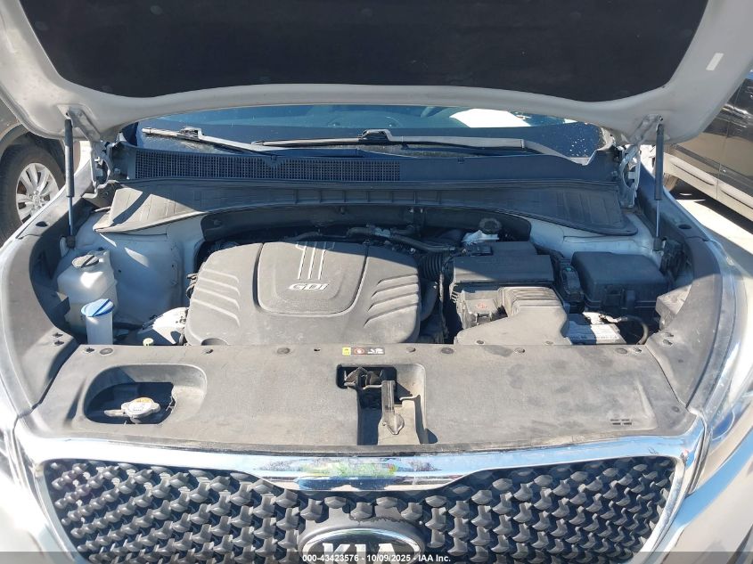 2017 Kia Sorento 3.3L Lx VIN: 5XYPG4A52HG225635 Lot: 43423576