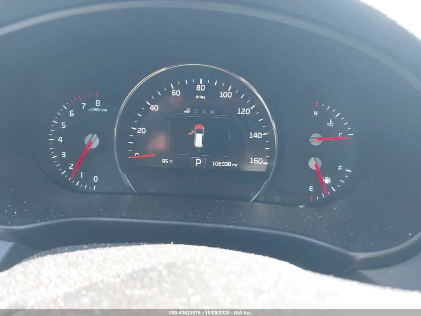 2017 Kia Sorento 3.3L Lx VIN: 5XYPG4A52HG225635 Lot: 43423576