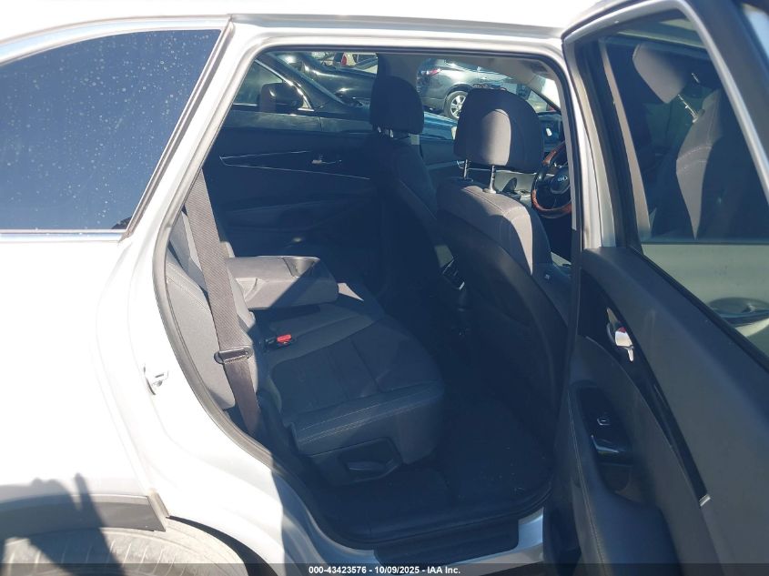 2017 Kia Sorento 3.3L Lx VIN: 5XYPG4A52HG225635 Lot: 43423576