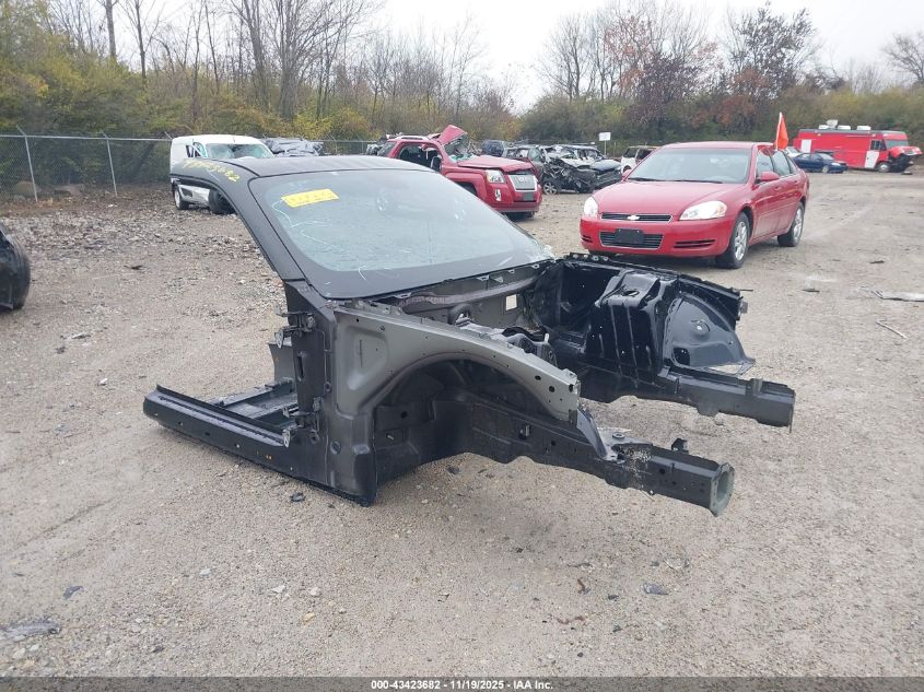DODGE CHALLENGER SRT HELLCAT