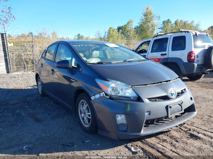 TOYOTA PRIUS FOUR