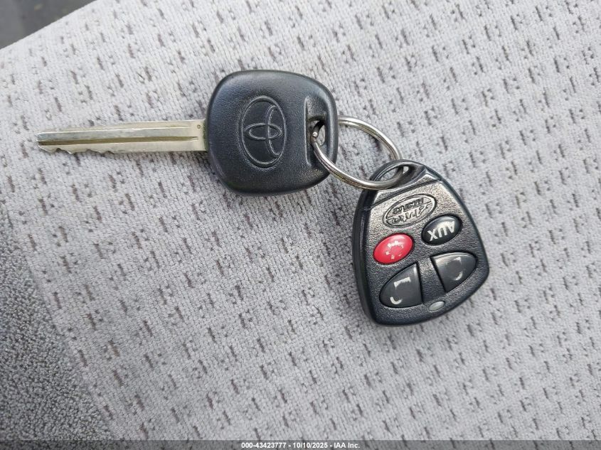 2007 Toyota Corolla Ce VIN: 1NXBR32EX7Z904803 Lot: 43423777