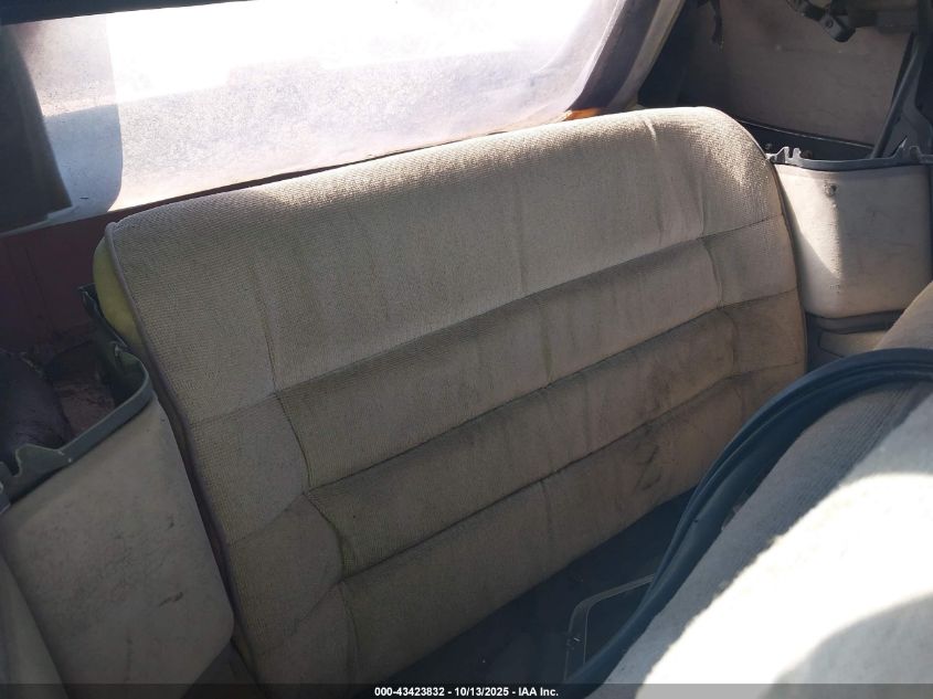 1991 Chrysler Lebaron VIN: 1C3XJ4539MG144198 Lot: 43423832