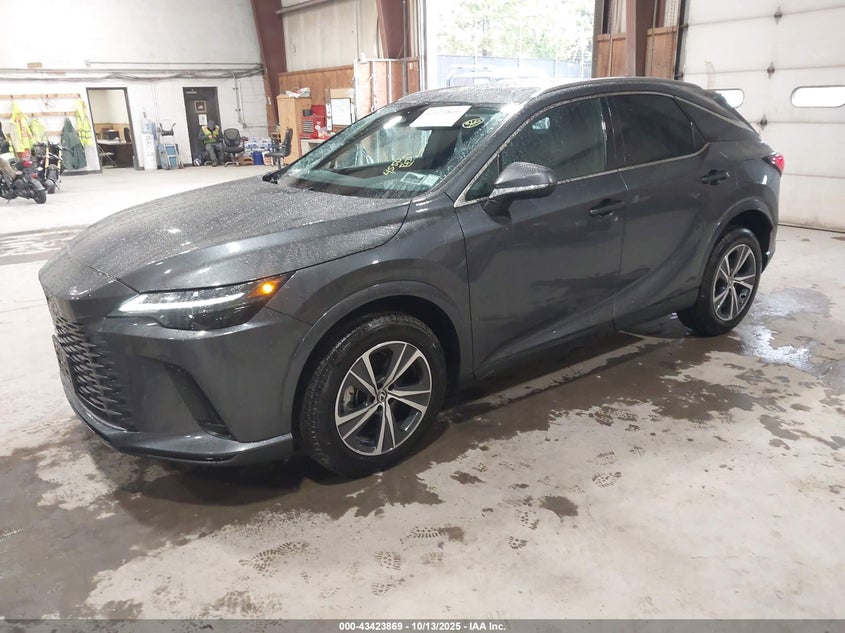 2025 LEXUS RX 350 auction photo 2