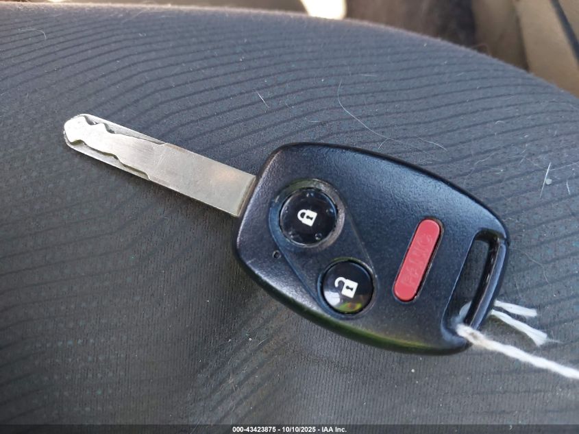 2013 Honda Fit VIN: JHMGE8H35DC070433 Lot: 43423875