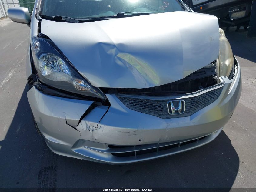 2013 Honda Fit VIN: JHMGE8H35DC070433 Lot: 43423875