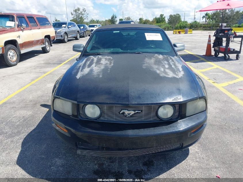 2005 Ford Mustang Gt VIN: 1ZVHT85H755256019 Lot: 43423901