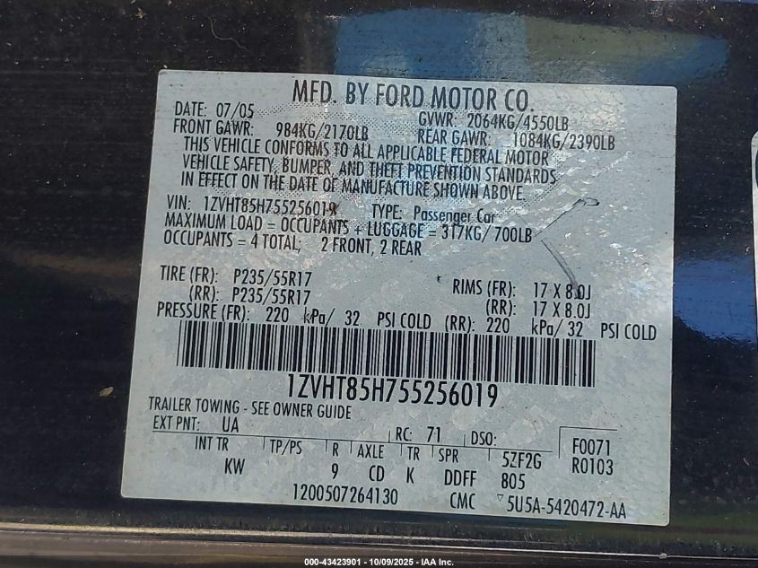 2005 Ford Mustang Gt VIN: 1ZVHT85H755256019 Lot: 43423901