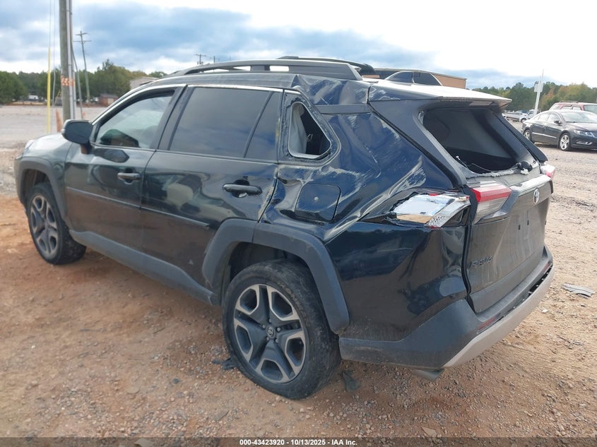 2T3J1RFV1KW029482 2019 TOYOTA RAV 4 photo no. 3