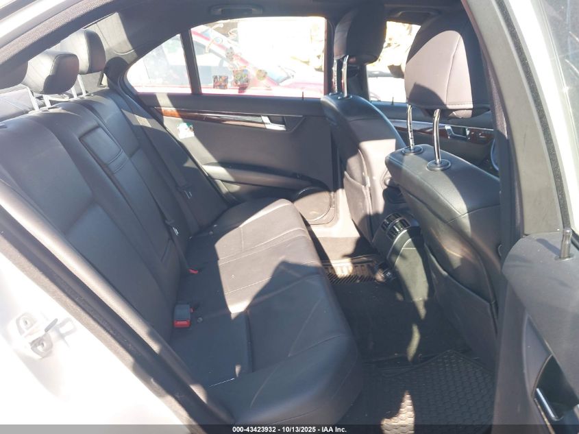 2009 Mercedes-Benz C 300 Luxury 4Matic/Sport 4Matic VIN: WDDGF81X69R070656 Lot: 43423932