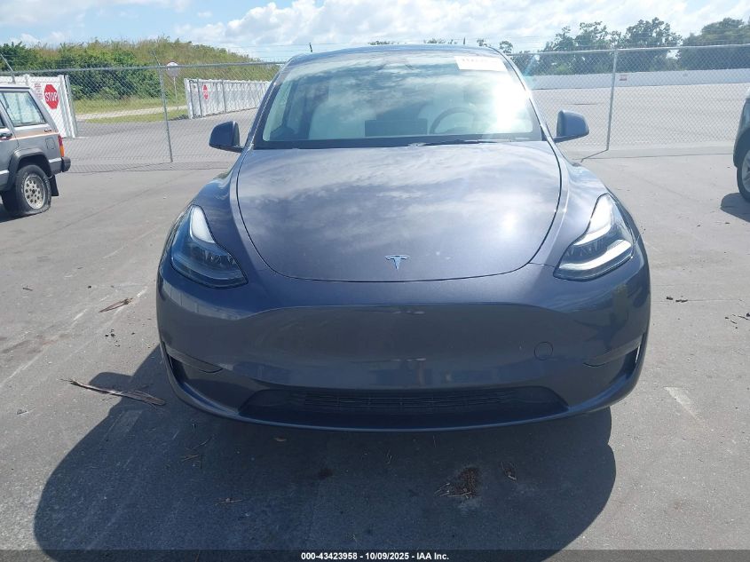 2023 Tesla Model Y Rwd VIN: 7SAYGDED6PF944272 Lot: 43423958