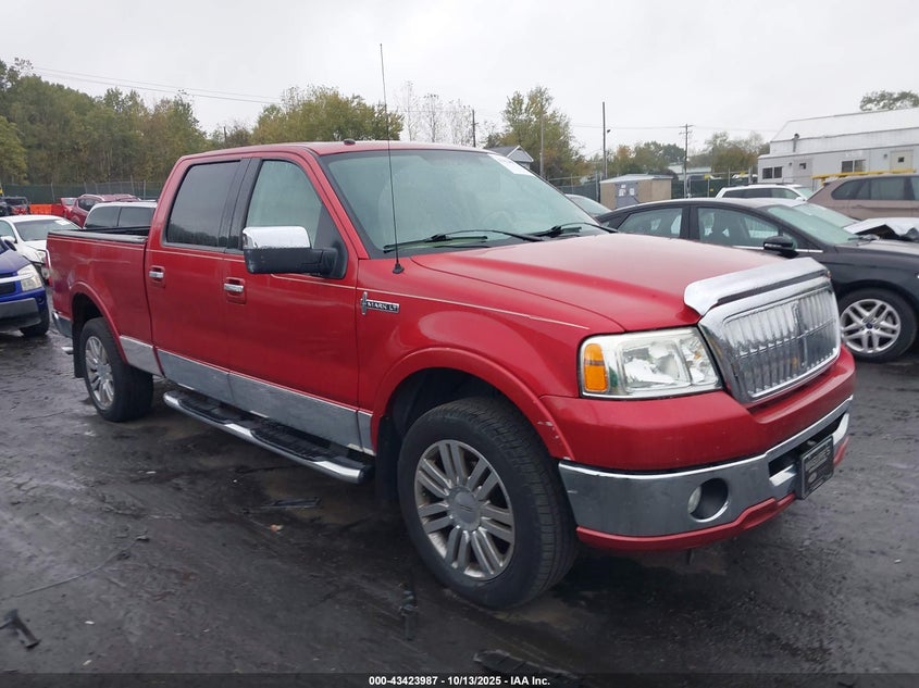 5LTPW185X7FJ07774 2007 Lincoln Mark Lt auction photo 1