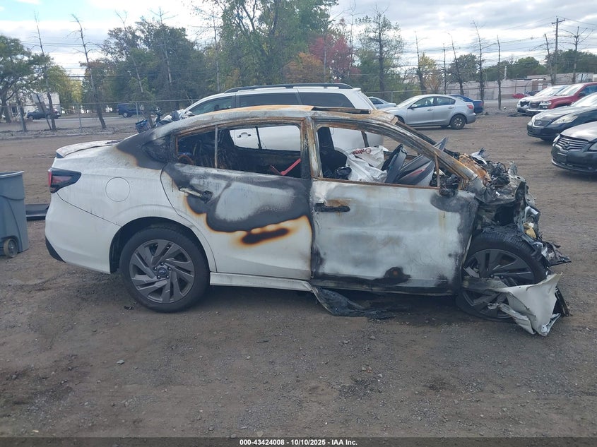 2024 SUBARU LEGACY SPORT 4S3BWGG62R3024211