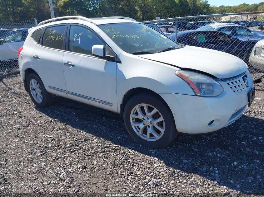 NISSAN ROGUE SV