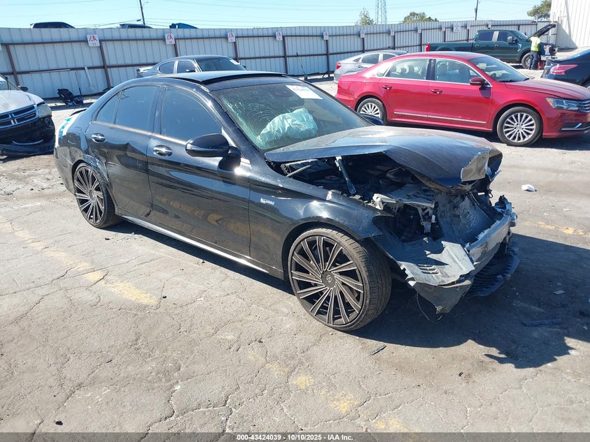 MERCEDES-BENZ C-CLASS 4MATIC