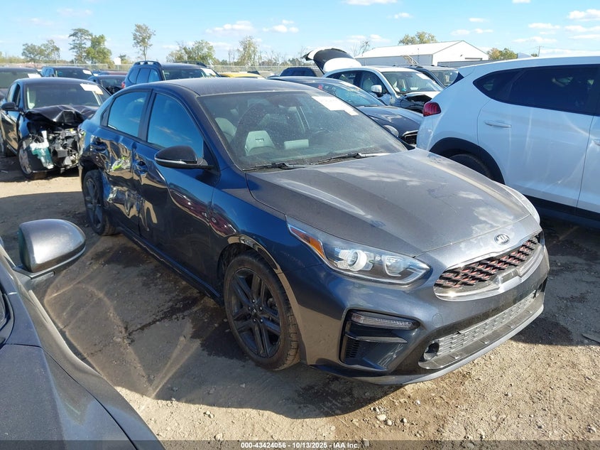 KIA FORTE GT-LINE