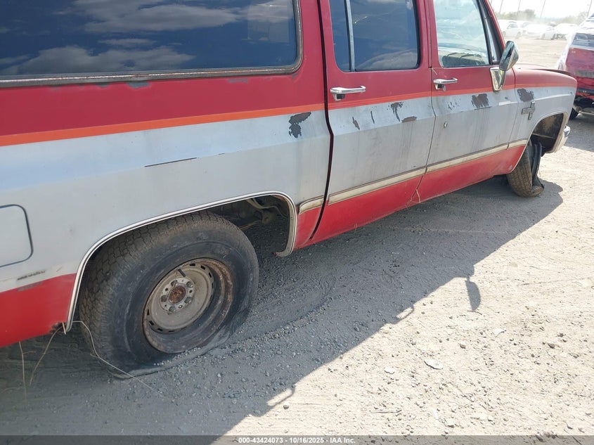 1985 Chevrolet Suburban C10 VIN: 1G8EC16H9FF213416 Lot: 43424073