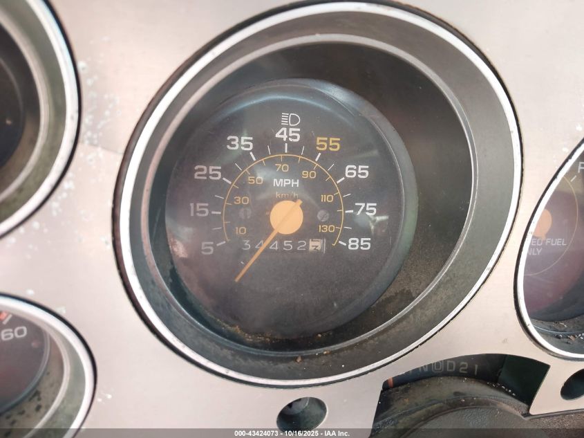 1985 Chevrolet Suburban C10 VIN: 1G8EC16H9FF213416 Lot: 43424073