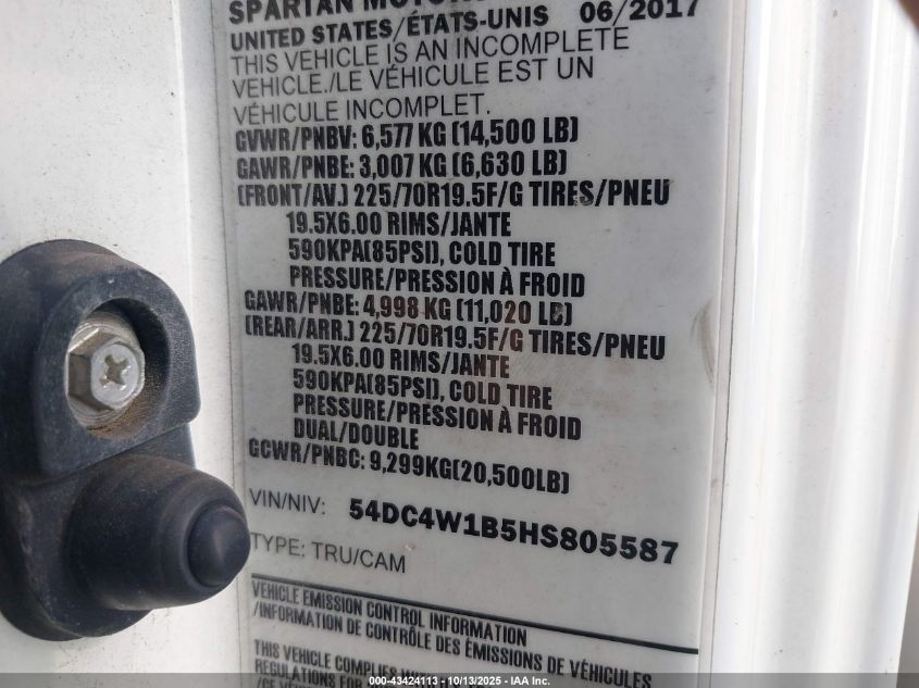 2017 Isuzu Npr Hd Gas Reg VIN: 54DC4W1B5HS805587 Lot: 43424113