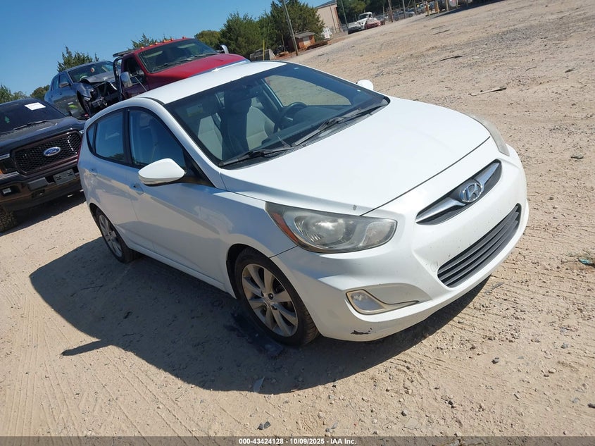 HYUNDAI ACCENT SE