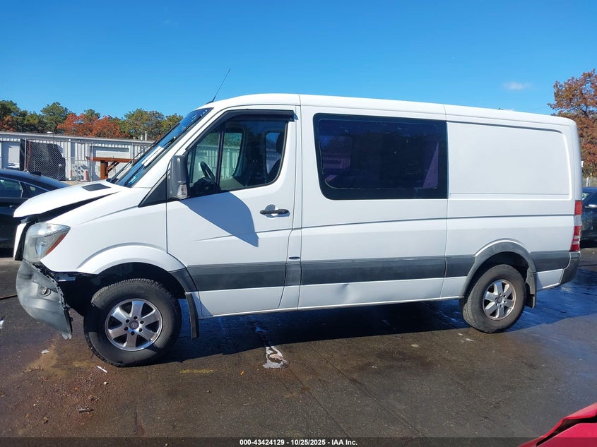 2016 MERCEDES-BENZ SPRINTER 2500 NORMAL ROOF WD3PE7DD0GP270587