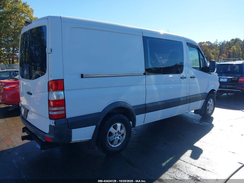 2016 MERCEDES-BENZ SPRINTER 2500 NORMAL ROOF WD3PE7DD0GP270587