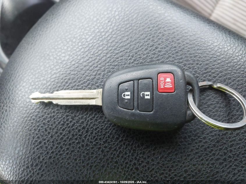 2013 Toyota Rav4 Le VIN: 2T3BFREV1DW108239 Lot: 43424161